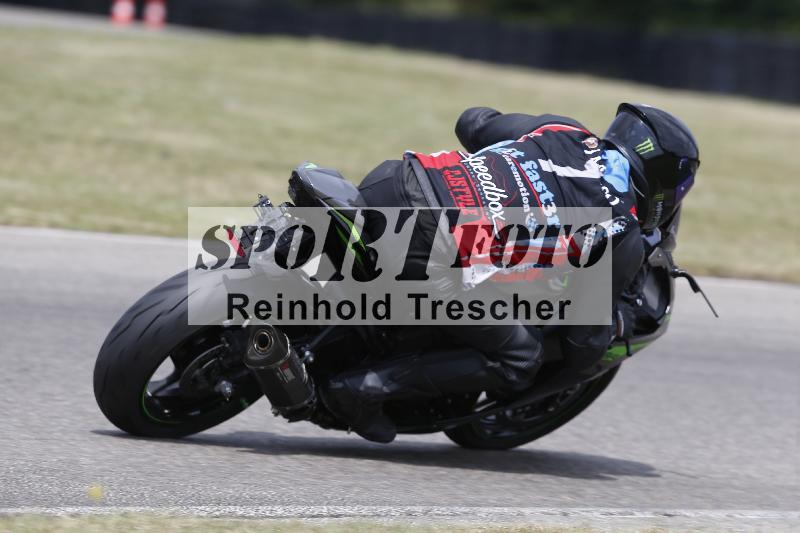 /30 23.06.2025 Get Faster Caremotion ADR/Rider Academy gruen/backside